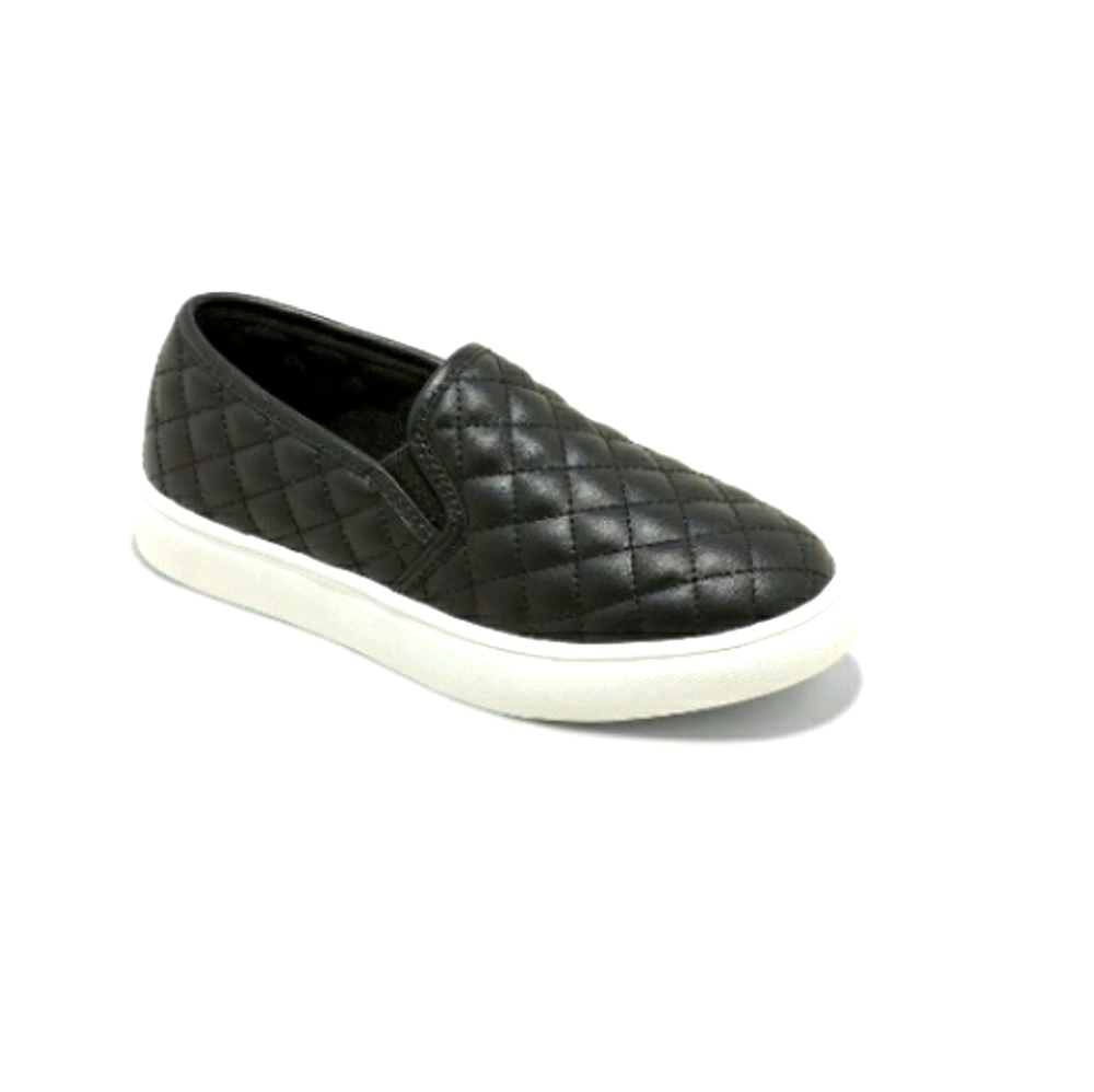 Girls slip on shoes